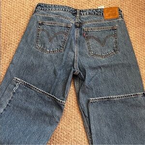 Levi's Classic Indigo Straight Jeans